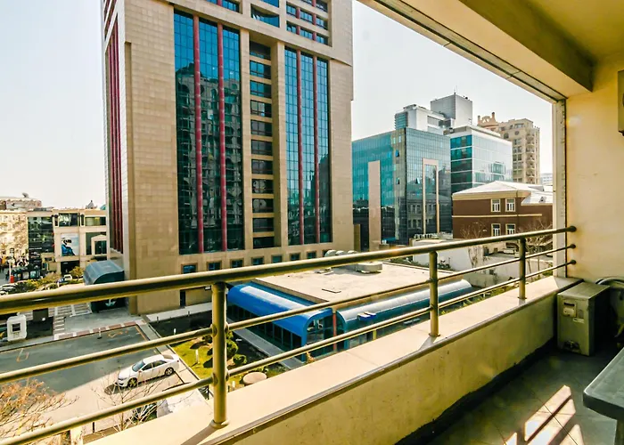 Prestige Apartment Near Vip Cresent Mall