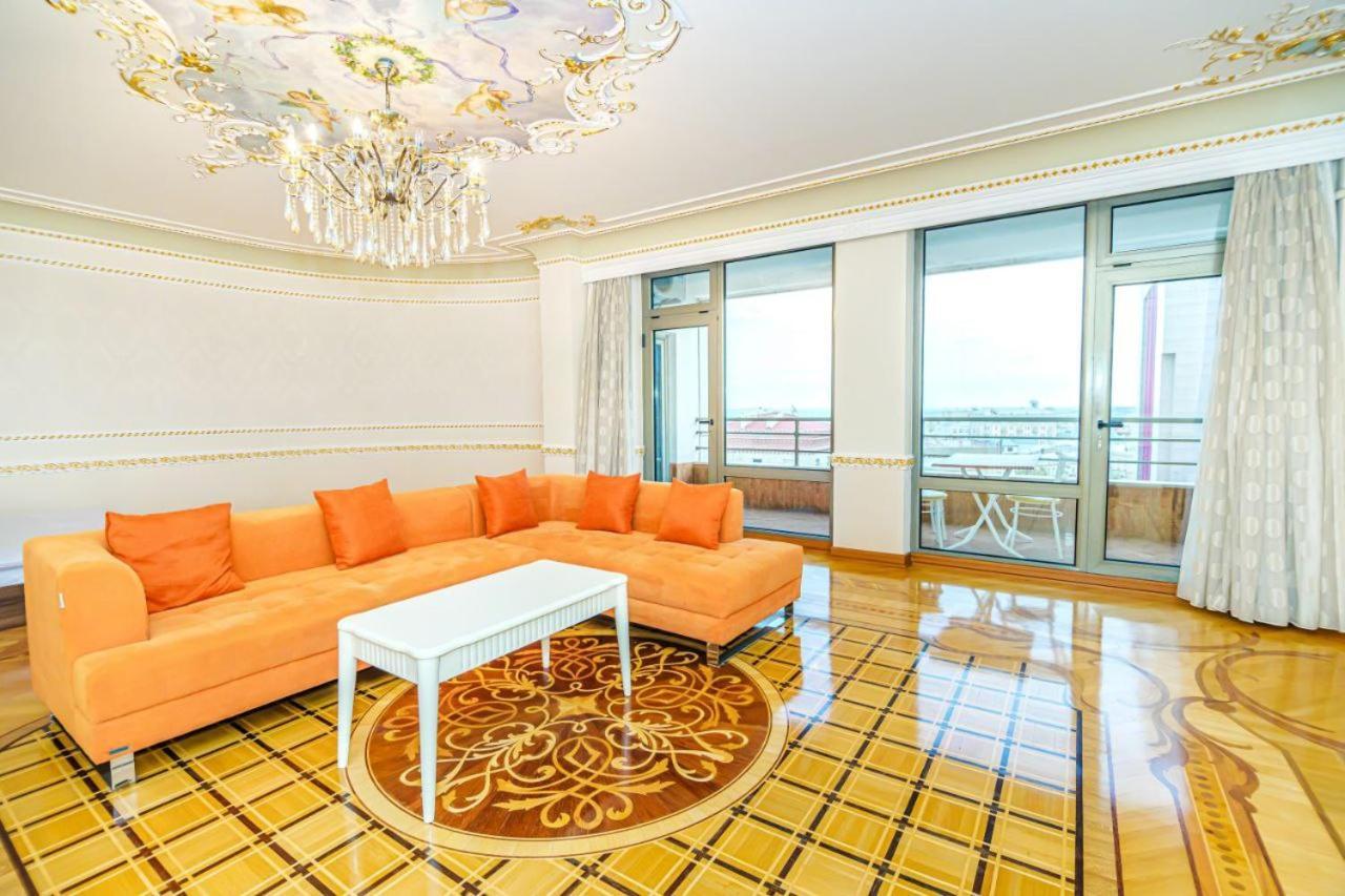 Prestige Near Vip Cresent Mall Apartment *